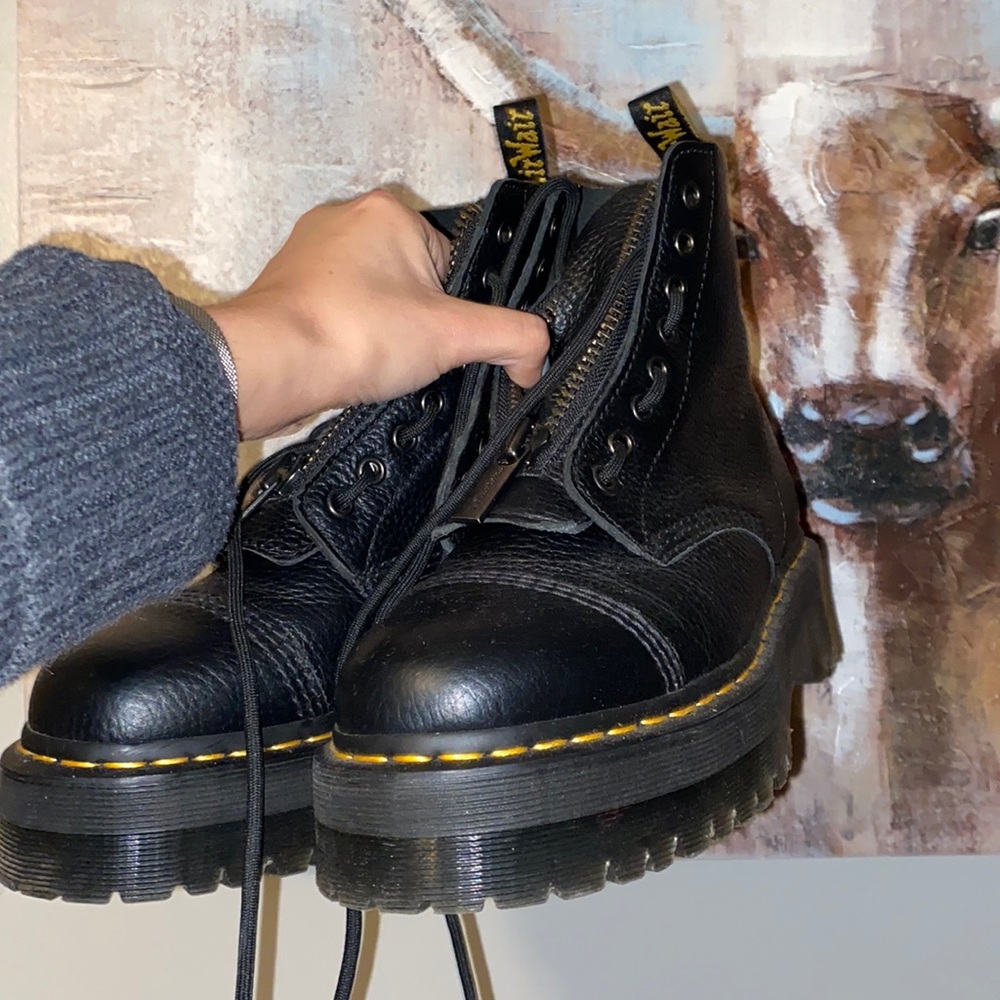 Womens Dr. Martens Sinclair Platform Boot - Black